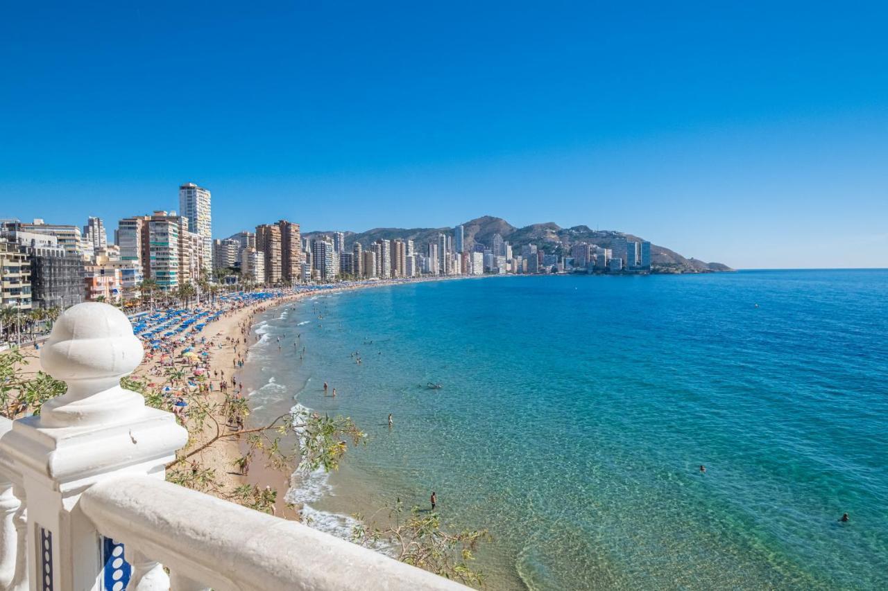 Lux Center 5 Apartment Benidorm Bagian luar foto