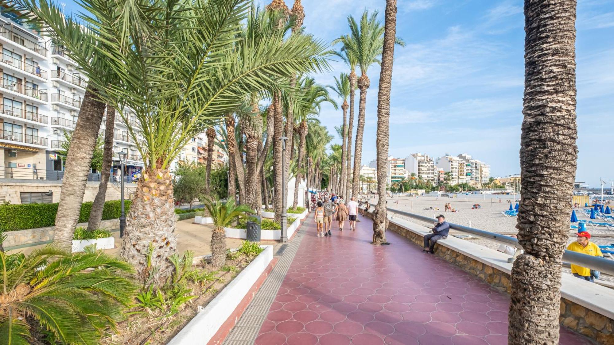 Lux Center 5 Apartment Benidorm Bagian luar foto